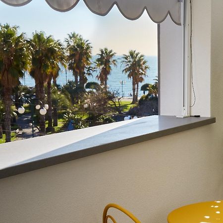 Ferienwohnung Attico Fronte Mare Residenza Matilde Chiavari Exterior foto