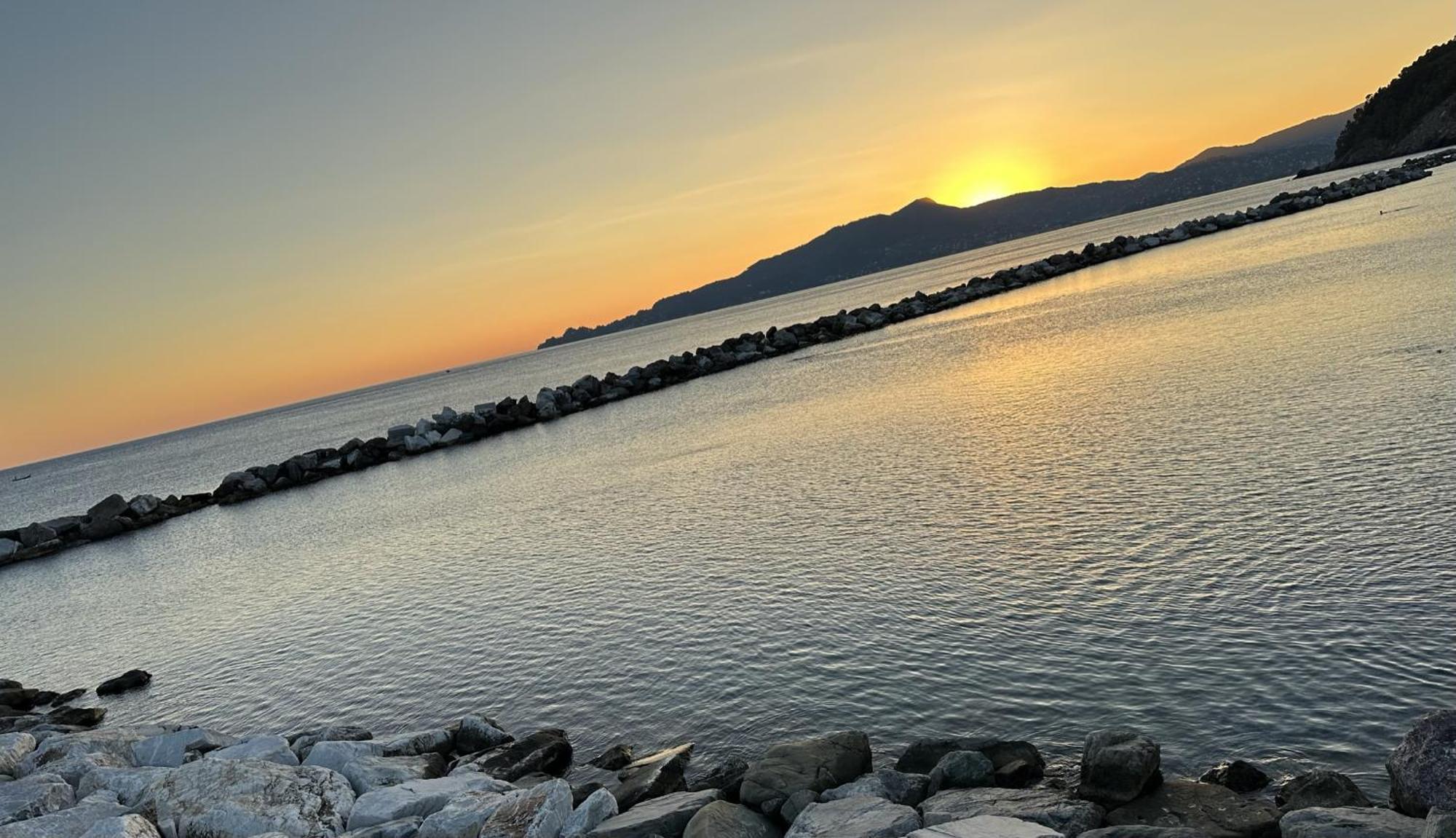 Ferienwohnung Attico Fronte Mare Residenza Matilde Chiavari Exterior foto