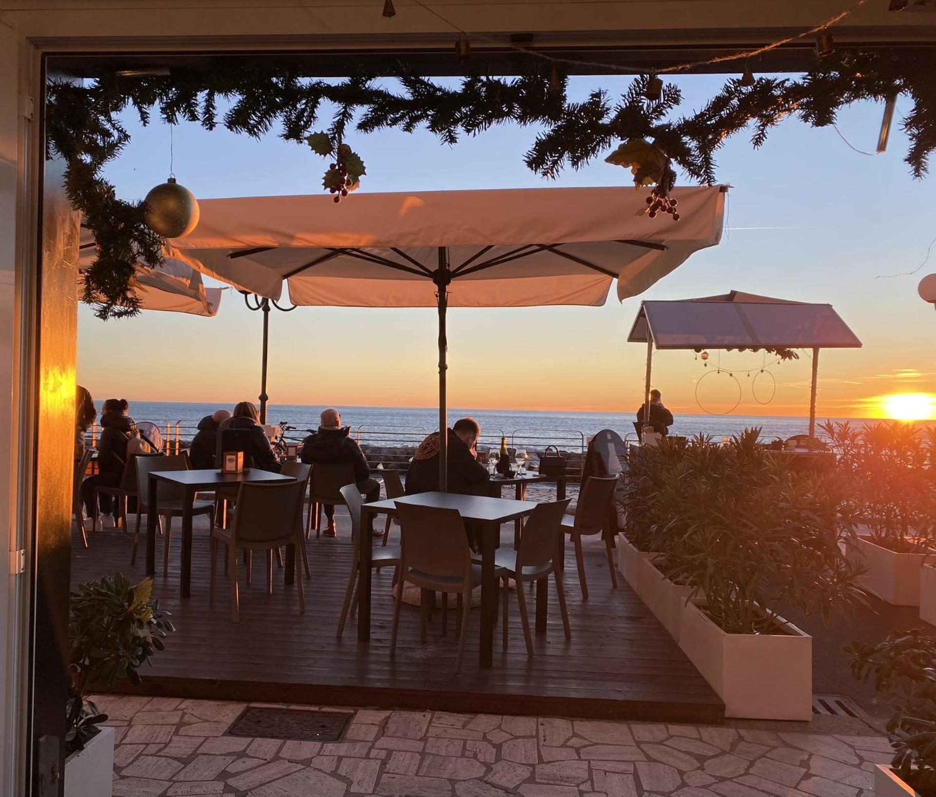Ferienwohnung Attico Fronte Mare Residenza Matilde Chiavari Exterior foto