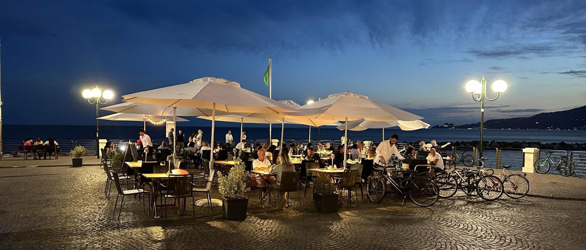 Ferienwohnung Attico Fronte Mare Residenza Matilde Chiavari Exterior foto